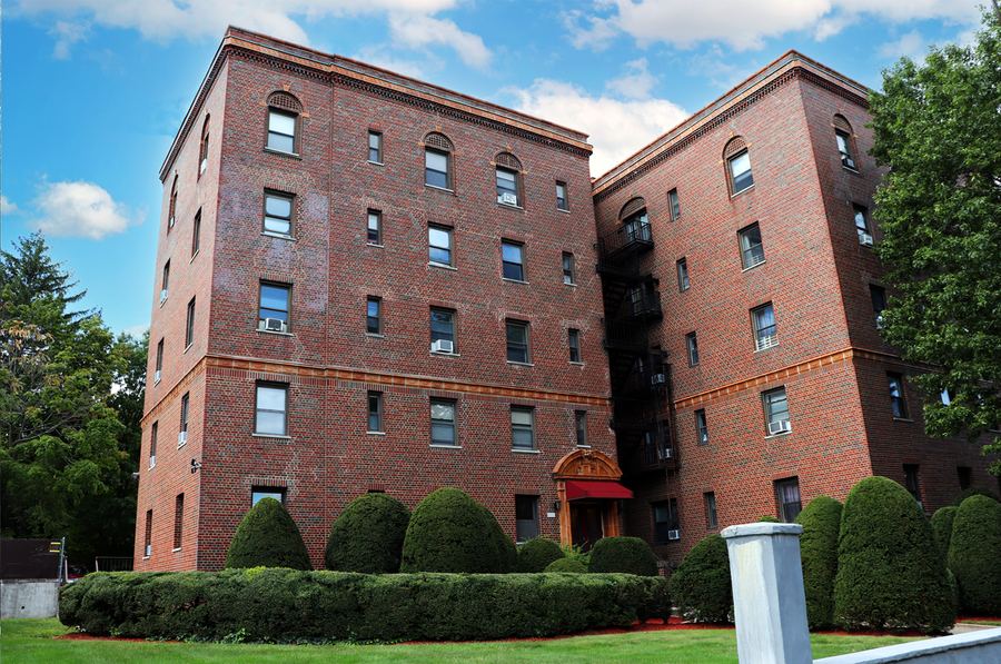Multifamily property in Hasbrouck Heights, NJ