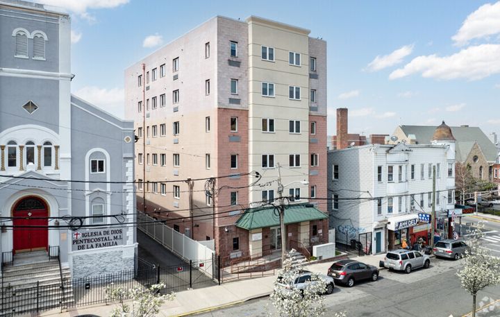 Multifamily property in Paterson, NJ