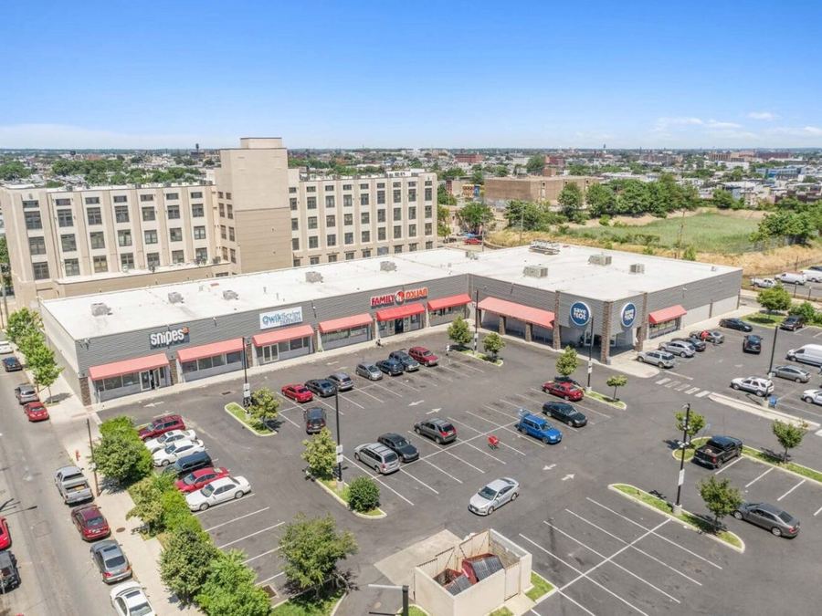 Retail property in Philadelphia, PA